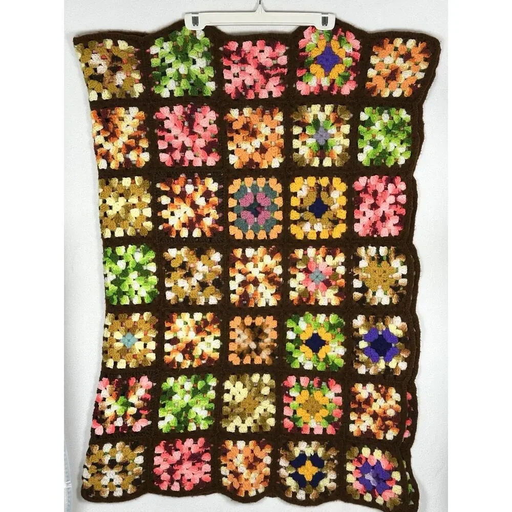 Retro Handmade Multicolor Granny Squares Crocheted Afghan Throw 60x78 Boho Gypsy